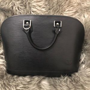 Louis Vuitton Alma PM Epi Black